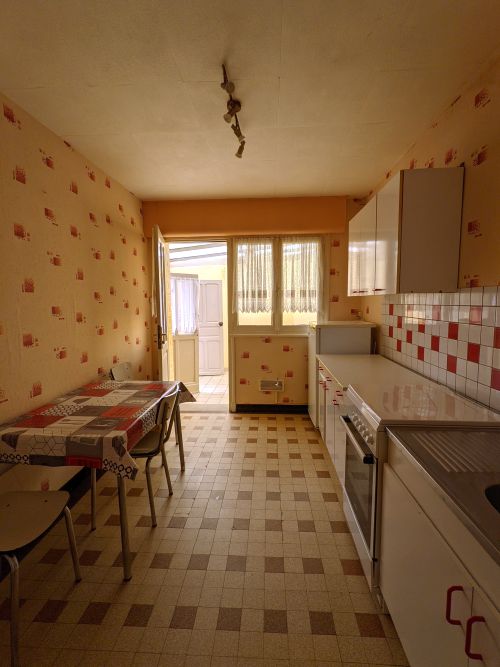  en  sur  15925.jpg
